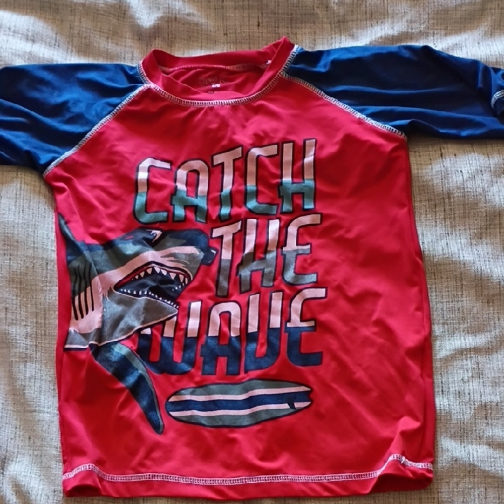 Wave Rider Red Shark Kids Rashguard
